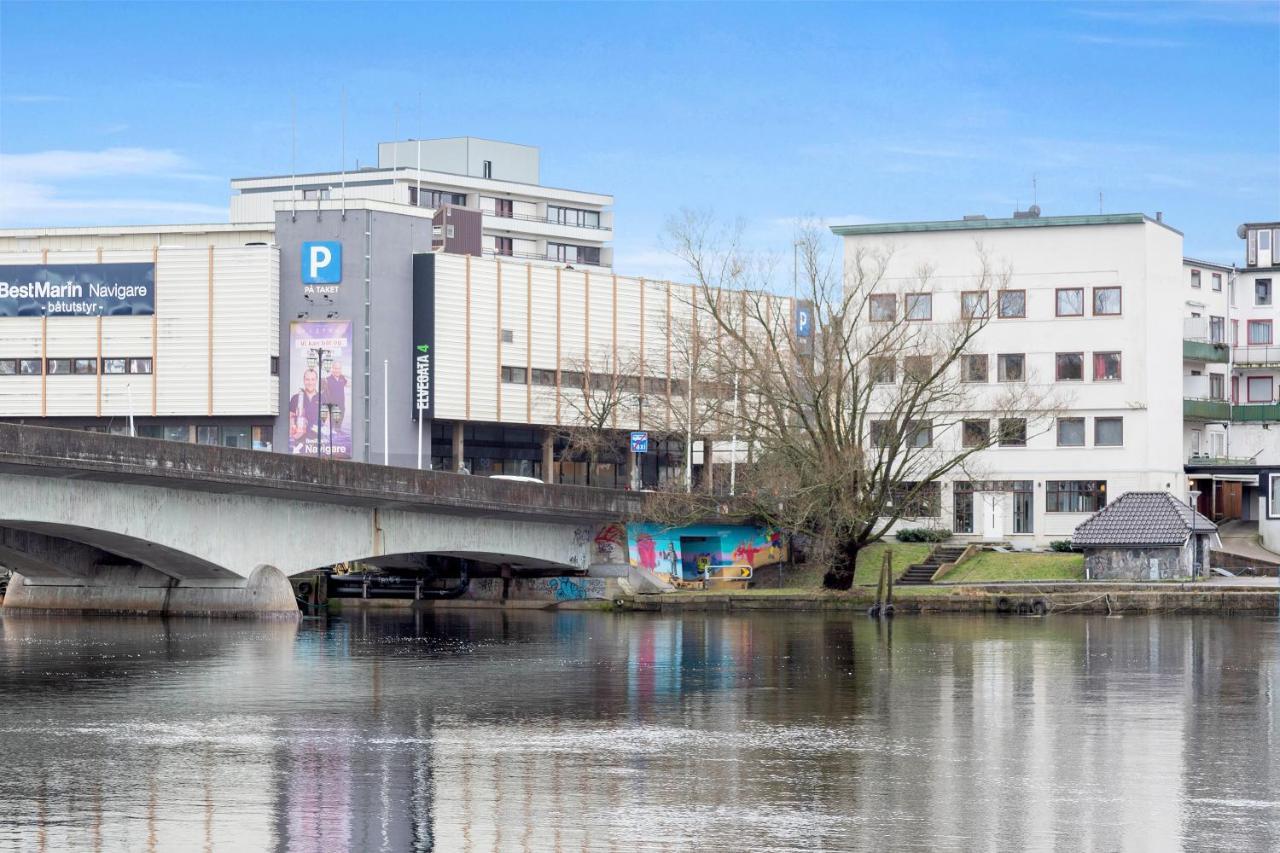 Stylish Apartment With Beautiful Views Of The River, Beach Nearby Kristiansand Exterior foto