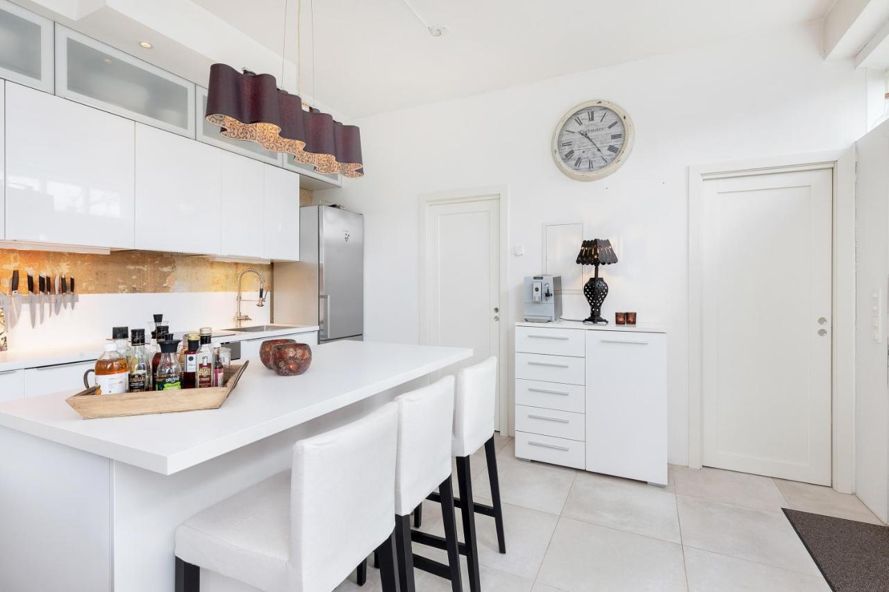 Stylish Apartment With Beautiful Views Of The River, Beach Nearby Kristiansand Exterior foto